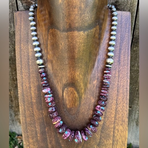 Sterling Silver Purple Spiny Oyster with Pearls Bead 18 inch